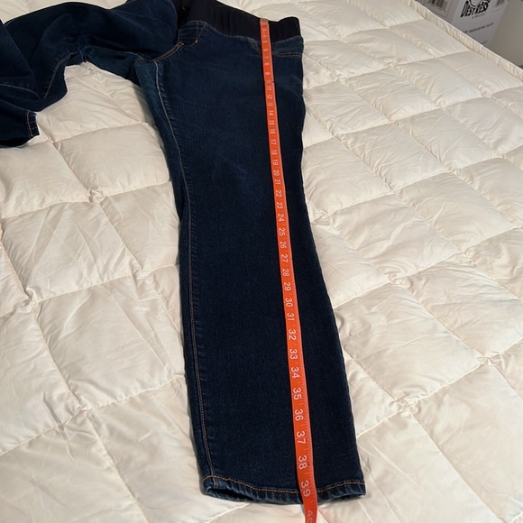 Jeans - Picture 3 of 7